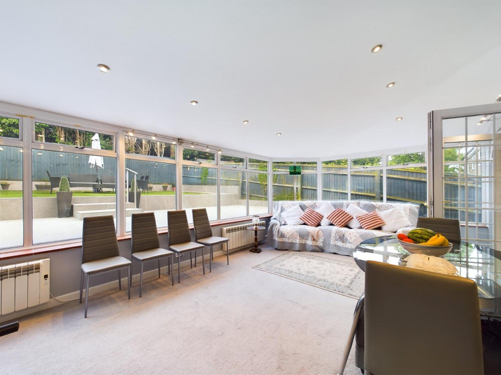 Marlows Diamond 4 Bedroom Home Марлоу Екстер'єр фото